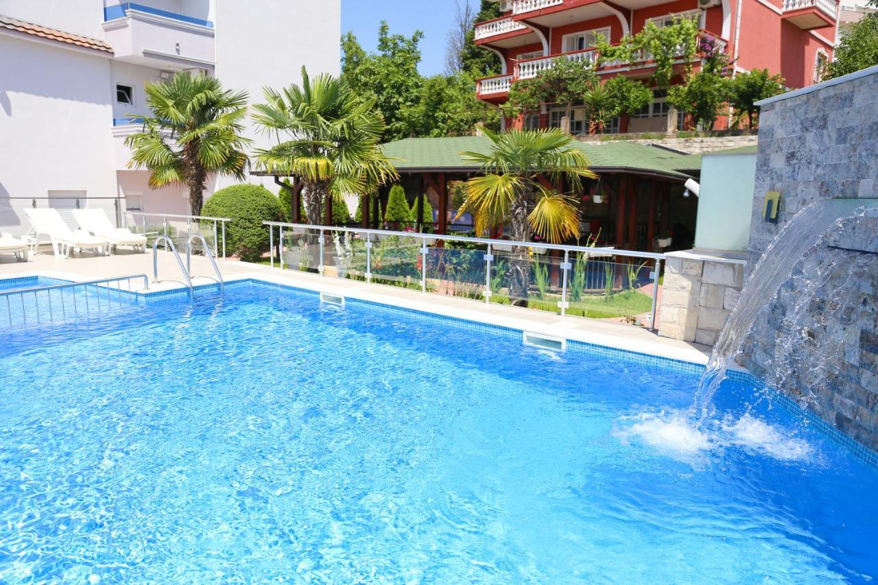 Victoria Apartments Ulcinj Buitenkant foto